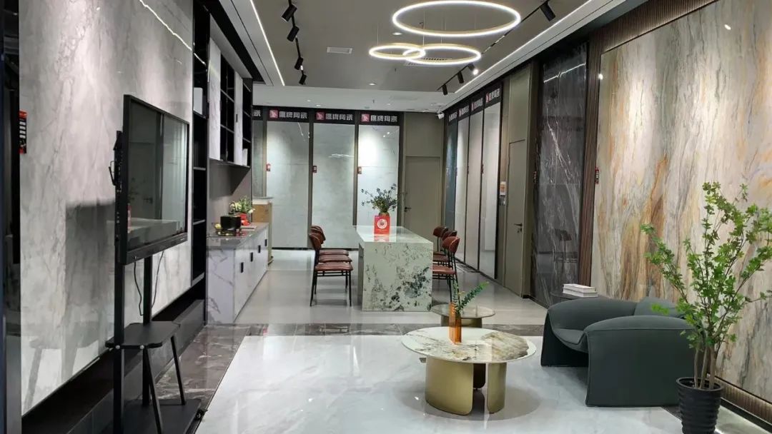 勢(shì)不可擋，鷹牌陶瓷終端布局再提速，石家莊1000㎡旗艦店盛大開業(yè)！(圖13)