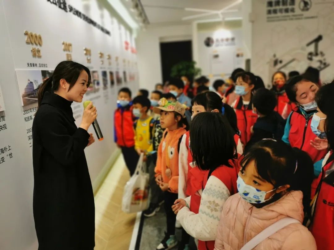 爭(zhēng)做未來(lái)接班人——2022佛山傳媒集團(tuán)職工子女冬令營(yíng)走進(jìn)鷹牌！(圖9)