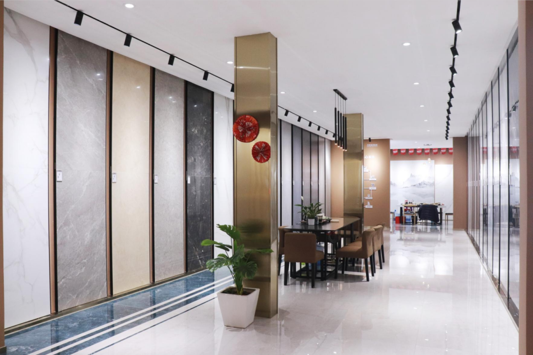 晉江鷹牌旗艦店｜緊跟時代步伐，以品牌力量制勝市場!(圖13)