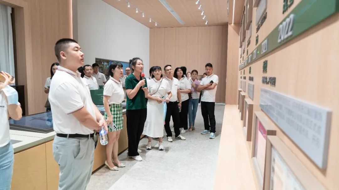 落地新戰(zhàn)略，實(shí)踐新模式，決戰(zhàn)新未來 ｜ 2022鷹牌墻地專家全國店長培訓(xùn)圓滿收官！(圖10)