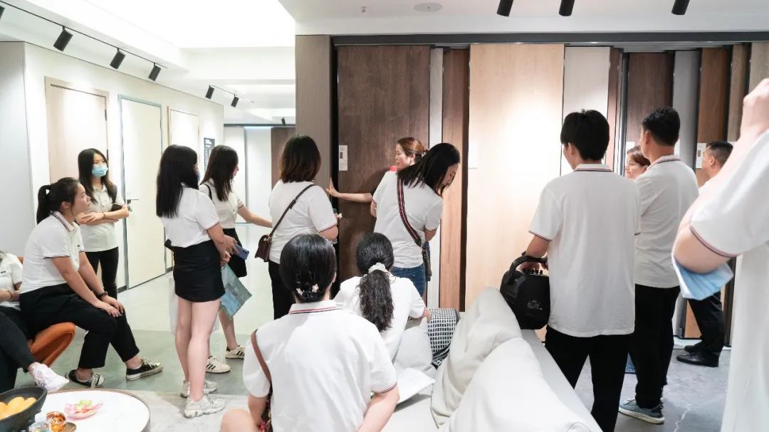 落地新戰(zhàn)略，實(shí)踐新模式，決戰(zhàn)新未來 ｜ 2022鷹牌墻地專家全國店長培訓(xùn)圓滿收官！(圖8)