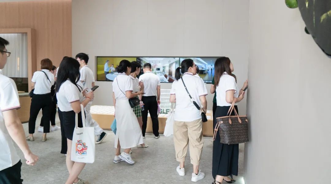 落地新戰(zhàn)略，實(shí)踐新模式，決戰(zhàn)新未來 ｜ 2022鷹牌墻地專家全國店長培訓(xùn)圓滿收官！(圖9)