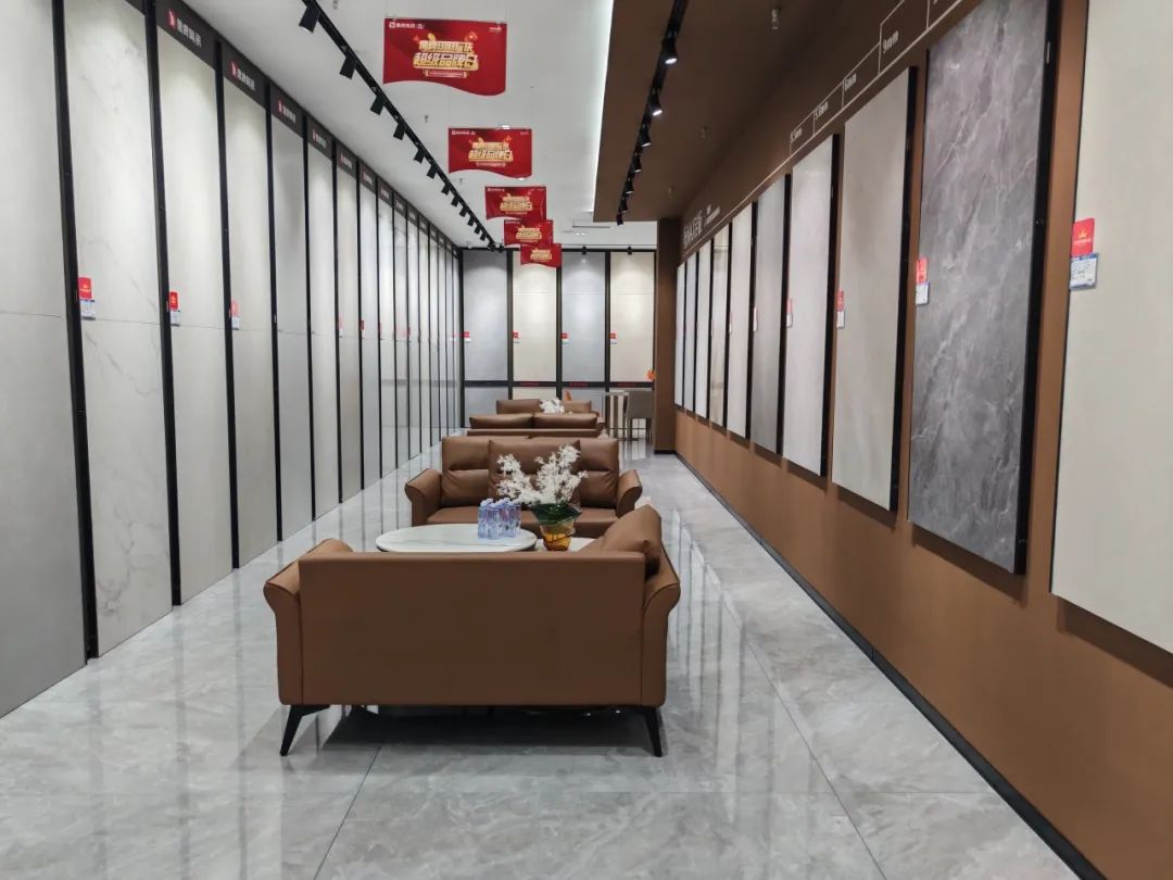鷹牌50周年 門店風(fēng)采｜河南駐馬店鷹牌旗艦店，讓雅致成為生活的底色(圖15)